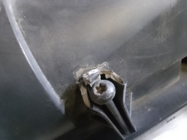 bontott SKODA OCTAVIA II Légszűrő Ház