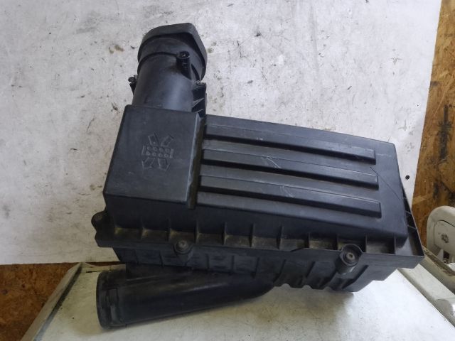 bontott SKODA OCTAVIA II Légszűrő Ház