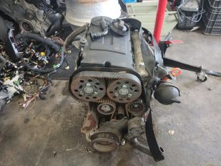 bontott SKODA OCTAVIA II Motor (Fűzött blokk hengerfejjel)