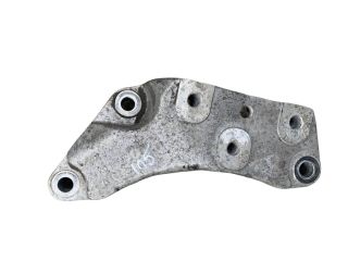 bontott SKODA OCTAVIA II Motor Tartó Bak Bal