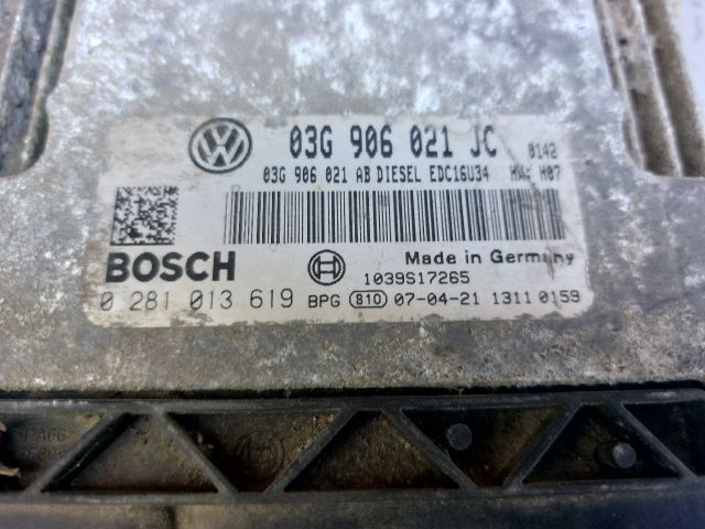 bontott SKODA OCTAVIA II Motorvezérlő