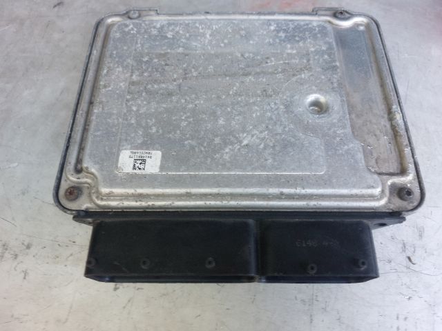 bontott SKODA OCTAVIA II Motorvezérlő