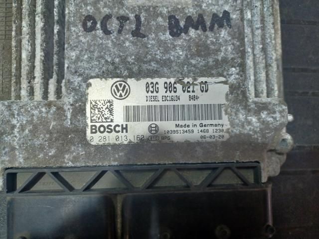 bontott SKODA OCTAVIA II Motorvezérlő