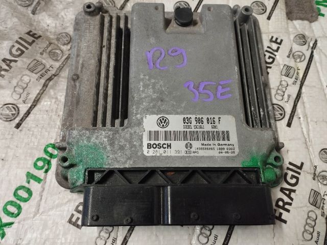 bontott SKODA OCTAVIA II Motorvezérlő