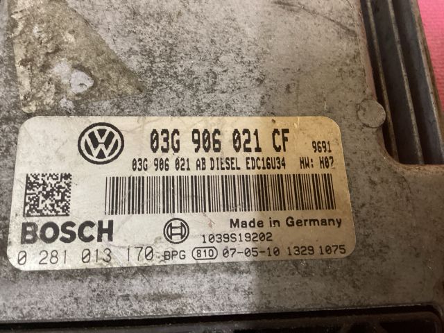 bontott SKODA OCTAVIA II Motorvezérlő