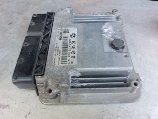 bontott SKODA OCTAVIA II Motorvezérlő