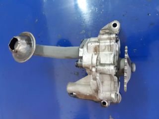 bontott SKODA OCTAVIA II Olajszivattyú