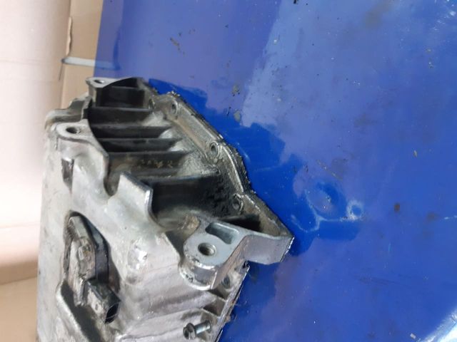 bontott SKODA OCTAVIA II Olajteknő