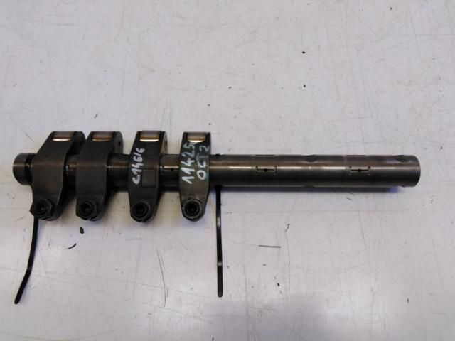 bontott SKODA OCTAVIA II PD Tengely