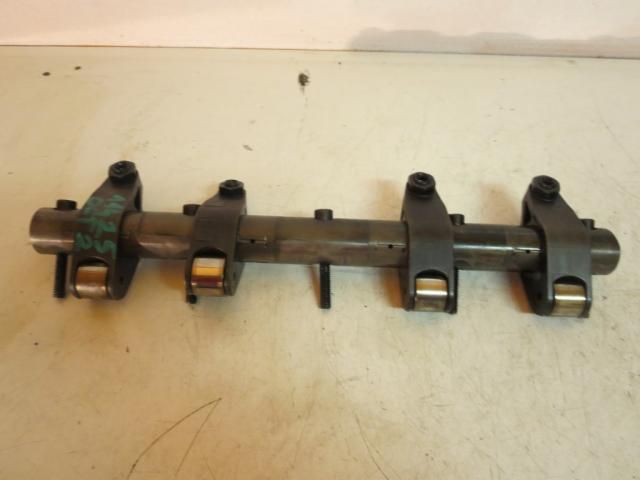 bontott SKODA OCTAVIA II PD Tengely