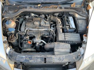 bontott SKODA OCTAVIA II Jobb első Lengőkar