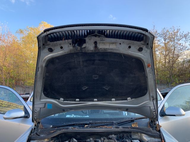 bontott SKODA OCTAVIA II Jobb első Lengőkar