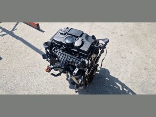 bontott SKODA OCTAVIA II Motor (Fűzött blokk hengerfejjel)