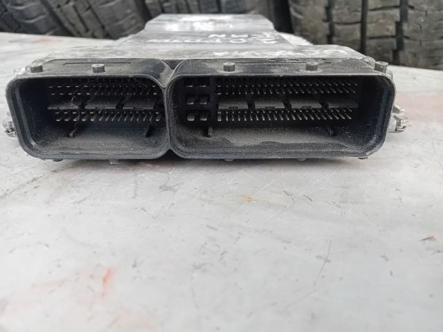 bontott SKODA OCTAVIA II Motorvezérlő