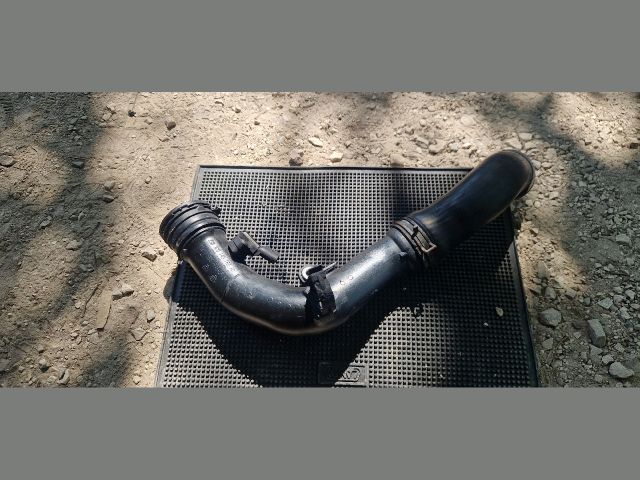 bontott SKODA OCTAVIA II Turbócső