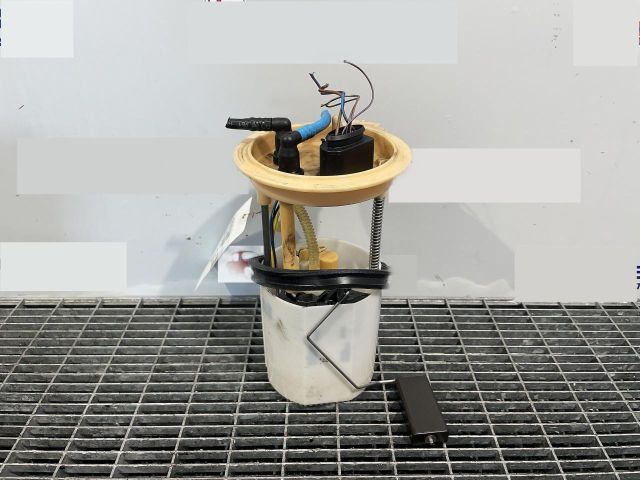 bontott SKODA OCTAVIA II Üzemanyag Szivattyú