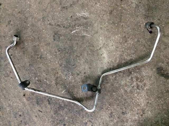 bontott SKODA OCTAVIA II Turbó Olajcső