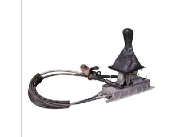 bontott SKODA OCTAVIA II Váltó Kulissza