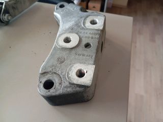 bontott SKODA OCTAVIA II Váltó Tartó Bak (Pozíciófüggetlen)