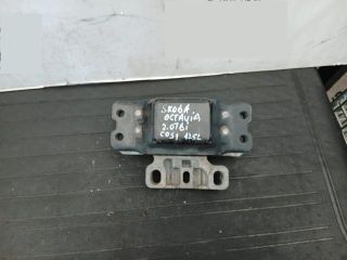 bontott SKODA OCTAVIA II Váltó Tartó Bak (Pozíciófüggetlen)