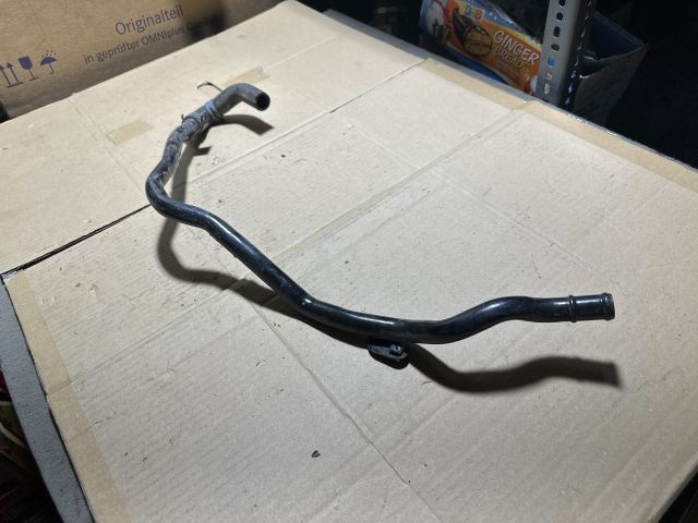 bontott SKODA OCTAVIA II Vízcső