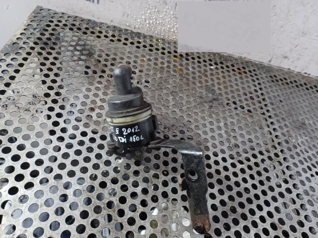 bontott SKODA OCTAVIA II Vízpumpa