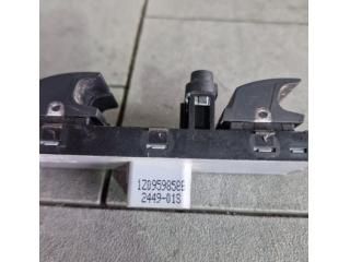 bontott SKODA OCTAVIA II Ablakemelő Kapcsoló Négyes / Kettes