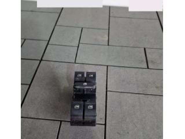 bontott SKODA OCTAVIA II Ablakemelő Kapcsoló Négyes / Kettes