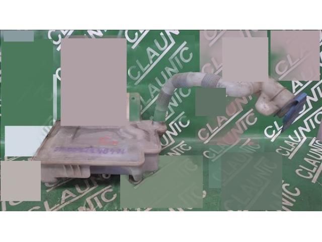 bontott SKODA OCTAVIA II Ablakmosó Tartály