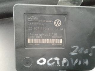 bontott SKODA OCTAVIA II ABS Kocka