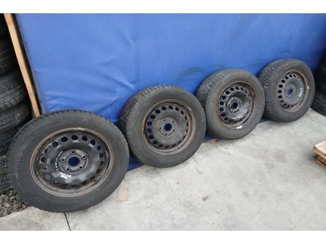 bontott SKODA OCTAVIA II Acélfelni Szett Gumival