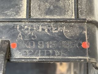 bontott SKODA OCTAVIA II Akkumulátor Tartó