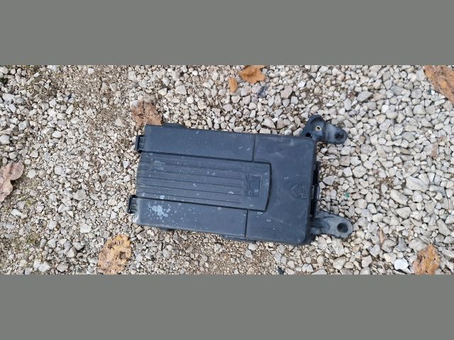 bontott SKODA OCTAVIA II Akkumulátor Tartó