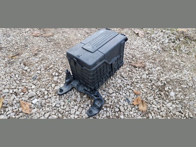 bontott SKODA OCTAVIA II Akkumulátor Tartó