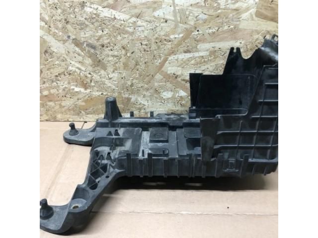 bontott SKODA OCTAVIA II Akkumulátor Tartó