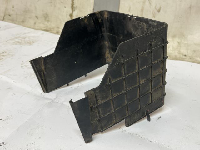 bontott SKODA OCTAVIA II Akkumulátor Tartó