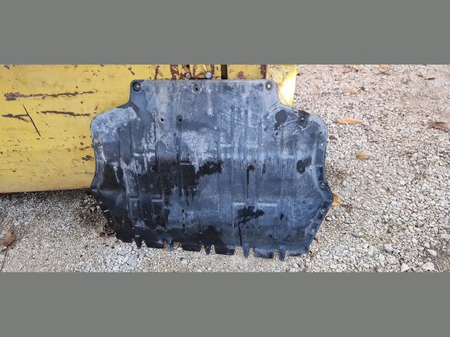 bontott SKODA OCTAVIA II Alsó Motorburkolat