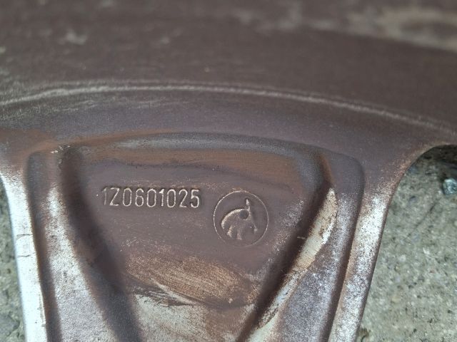 bontott SKODA OCTAVIA II Alufelni (1 db)