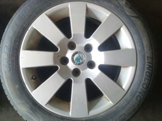 bontott SKODA OCTAVIA II Alufelni Szett