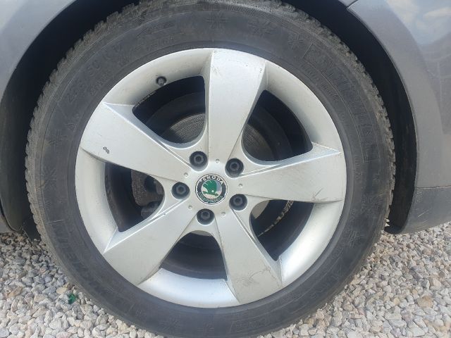 bontott SKODA OCTAVIA II Alufelni Szett