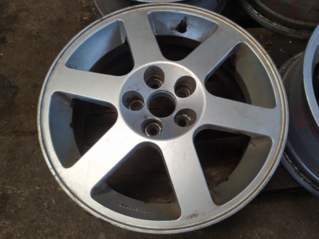 bontott SKODA OCTAVIA II Alufelni Szett