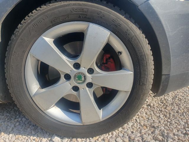 bontott SKODA OCTAVIA II Alufelni Szett