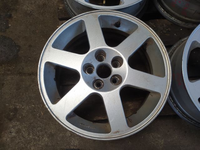 bontott SKODA OCTAVIA II Alufelni Szett