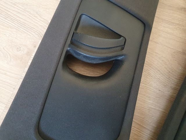 bontott SKODA OCTAVIA II Bal B Oszlop Burkolat