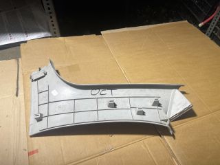 bontott SKODA OCTAVIA II Bal C Oszlop Burkolat