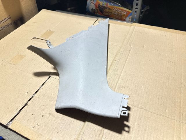 bontott SKODA OCTAVIA II Bal C Oszlop Burkolat