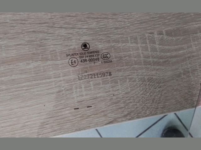 bontott SKODA OCTAVIA II Bal első Ablak