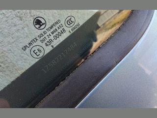 bontott SKODA OCTAVIA II Bal első Ablak