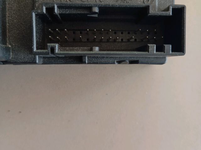 bontott SKODA OCTAVIA II Bal első Ablakemelő Elektronika