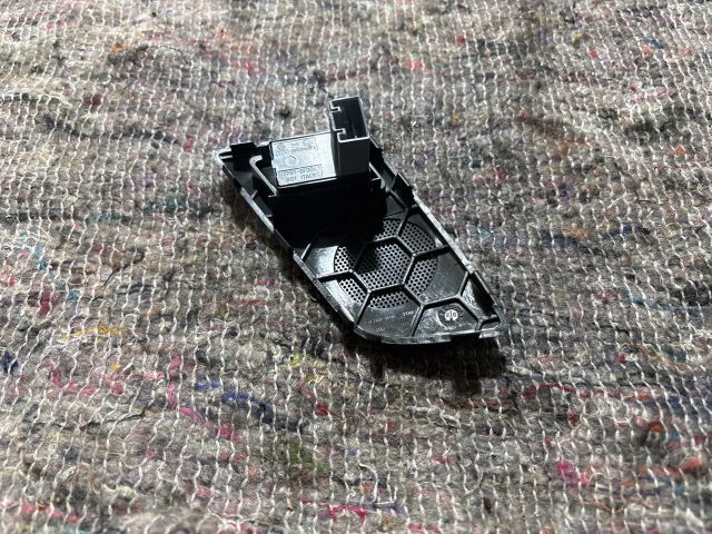 bontott SKODA OCTAVIA II Bal első Ablakemelő Kapcsoló